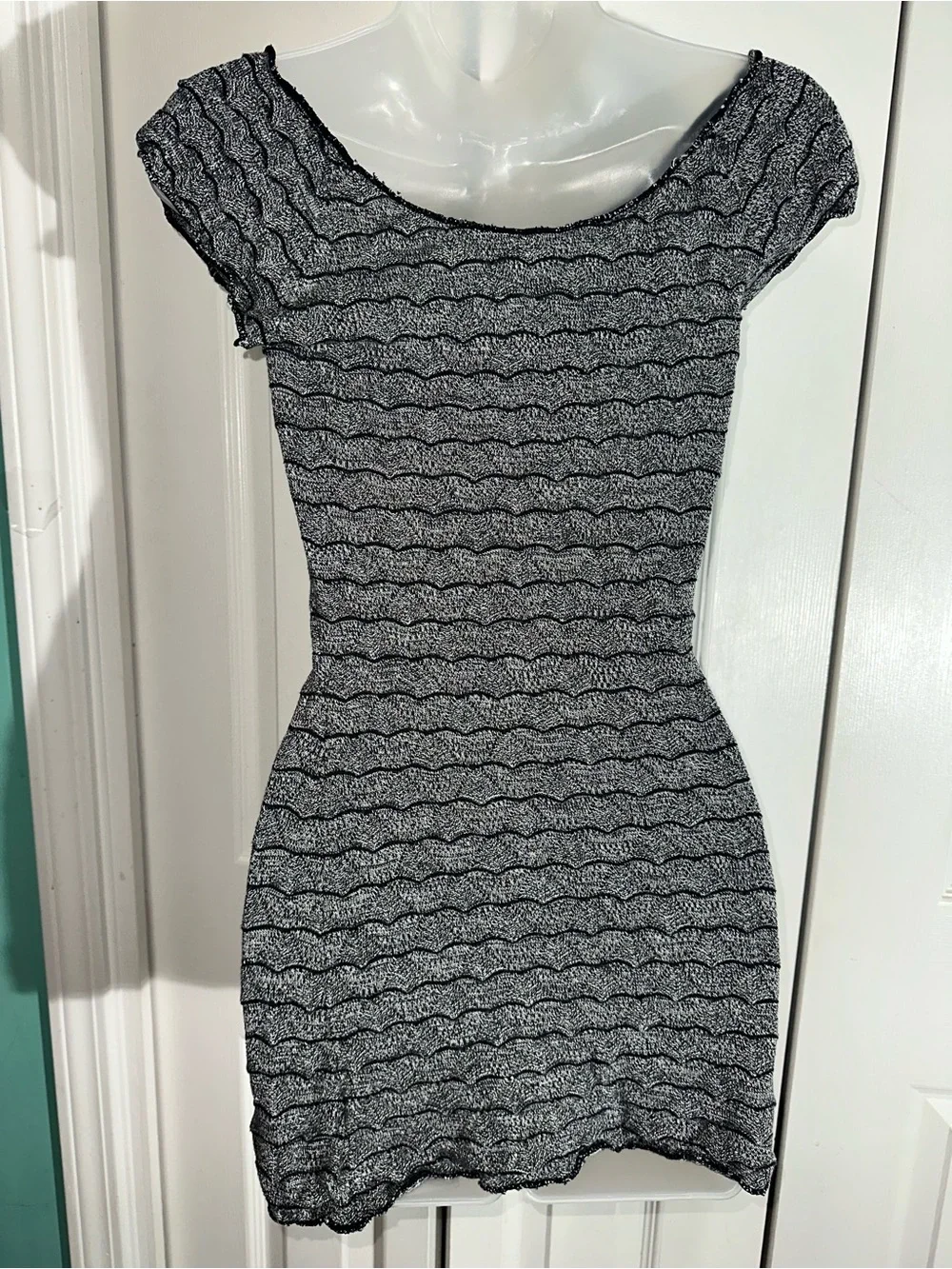 Free People Fine Gauge Knit Sheath Mini Dress Cap Sleeves Black Gray XS  AA24